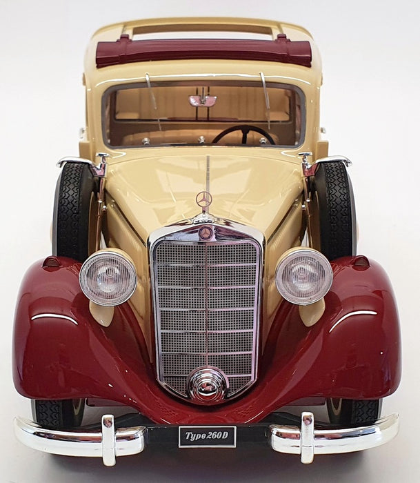 Triple 9 1/18 1800104 - 1936 Mercedes Benz 260D Pullman Landualet - Beige/Red