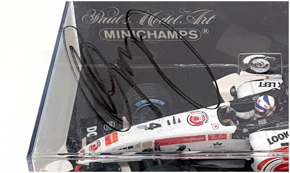 Minichamps 1/43 Scale 400 050104 - B.A.R Honda 007 2005 - Signed Davidson