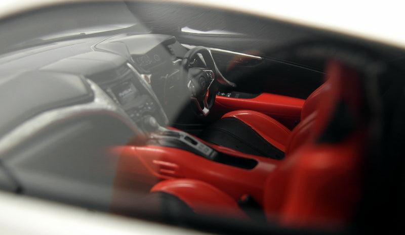 Kyosho 1/18 Scale Resin - KSR18023S Honda NSX Silver