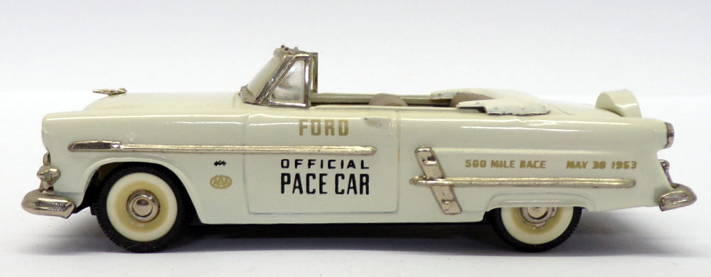 Collectors Classics 1/43 scale 0663 - 1953 Ford Sunliner Indy Pace Car