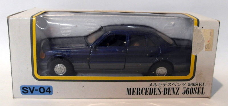 Diapet 1/40 Scale diecast - SV-04BL Mercedes Benz 560 SEL Blue