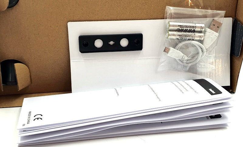 Maisto Tech 82355 1/24 Scale R/C 2.4GHz - Mercedes-AMG F1 W12 E L.Hamilton #44