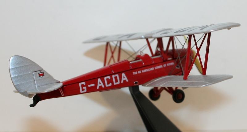Oxford Diecast 1/72 Scale 72TM003 DH82A Tiger Moth G-ACDA De-Havilland School