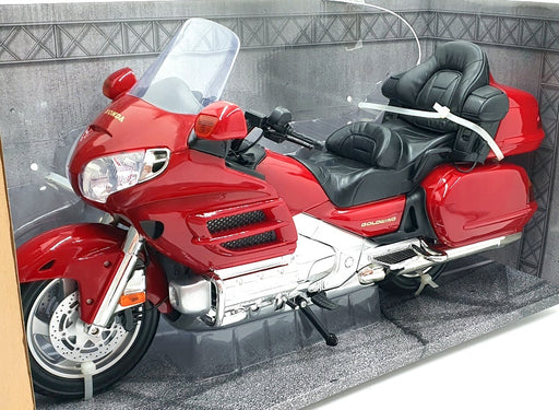 MotorMax 1/6 Scale Diecast 76262 - Honda Goldwing - Red
