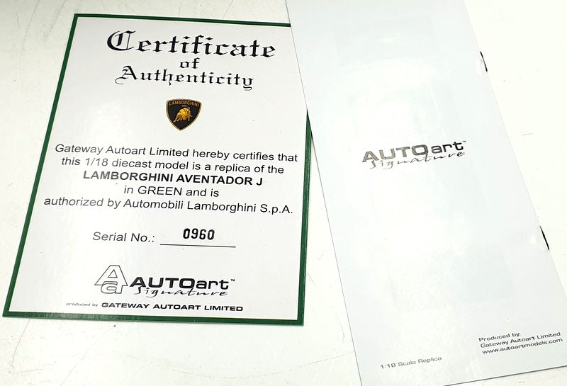 Autoart 1/18 Scale Diecast 74677 - Lamborghini Aventador J - Green