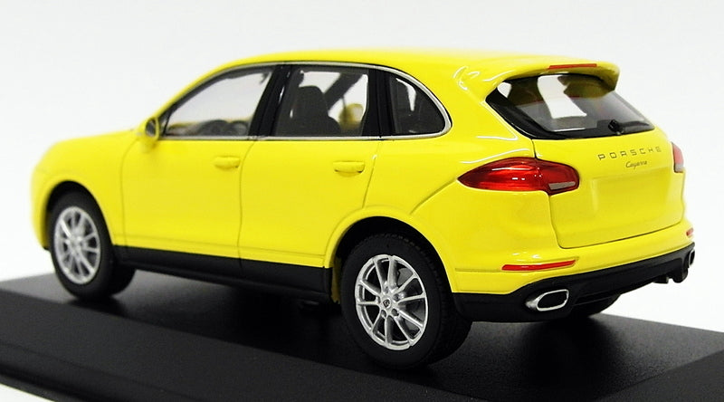 Maxichamps 1/43 Scale 940 063201 - 2014 Porsche Cayenne - Yellow