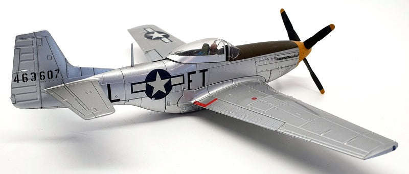 Hobbymaster 1/48 Scale  - HA7701 P-51D Mustang 353rd 354th FG 1945