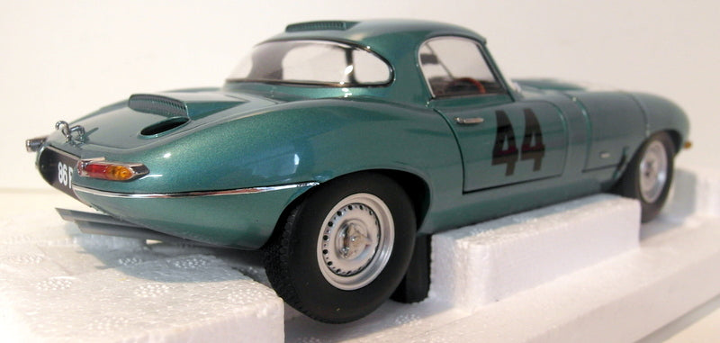 Paragon 1/18 Scale Diecast - PA-98331 Jaguar Lightweight E-Type Atkins 1963