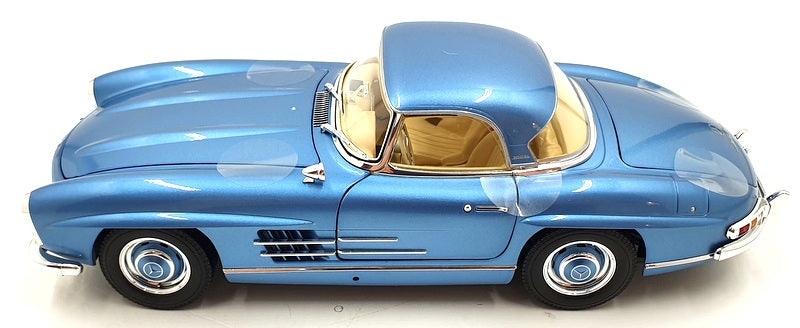 Minichamps 1/18 Scale 180 039042 Mercedes-Benz 300 SL Roadster W198 Met Blue