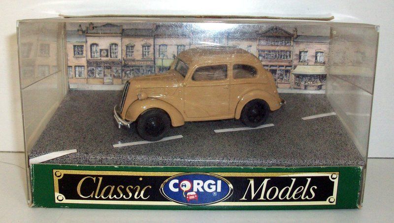 CORGI 1/43 SCALE - D701 FORD POPULAR SALOON