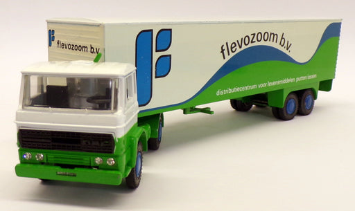 Lion Toys 1/50 Scale Diecast - DAF Truck & Trailer - Flevozoom