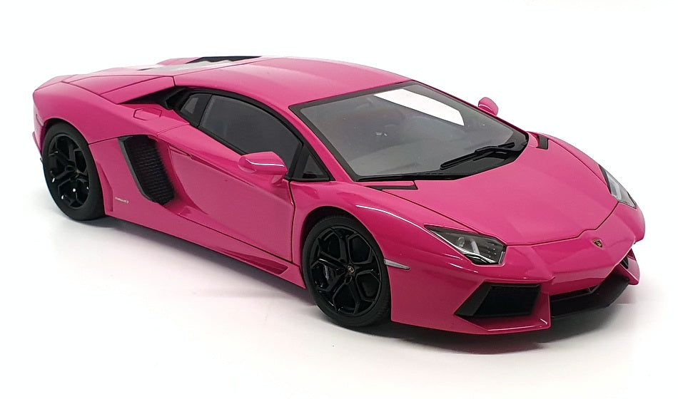 Autoart 1/18 Scale Diecast 74660 - Lamborghini Aventador LP700/4 - Pink