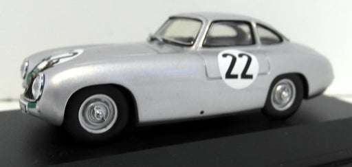 Max 1/43 scale diecast - 3312 Mercedes Benz 300 SL Le Mans 1952 #22