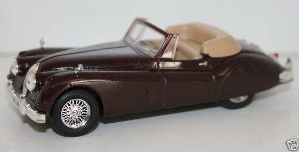 1/43 SCALE DIECAST METAL MODEL - JAGUAR XK140 - BURGUNDY