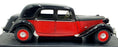 Maisto 1/18 Scale Diecast 35821 - Citroen 15CV 6 Cyl 1952 Red / Black