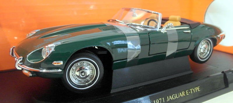 Road Signature 1/18 Scale Diecast - 92608 1971 Jaguar E-Type Roadster Green