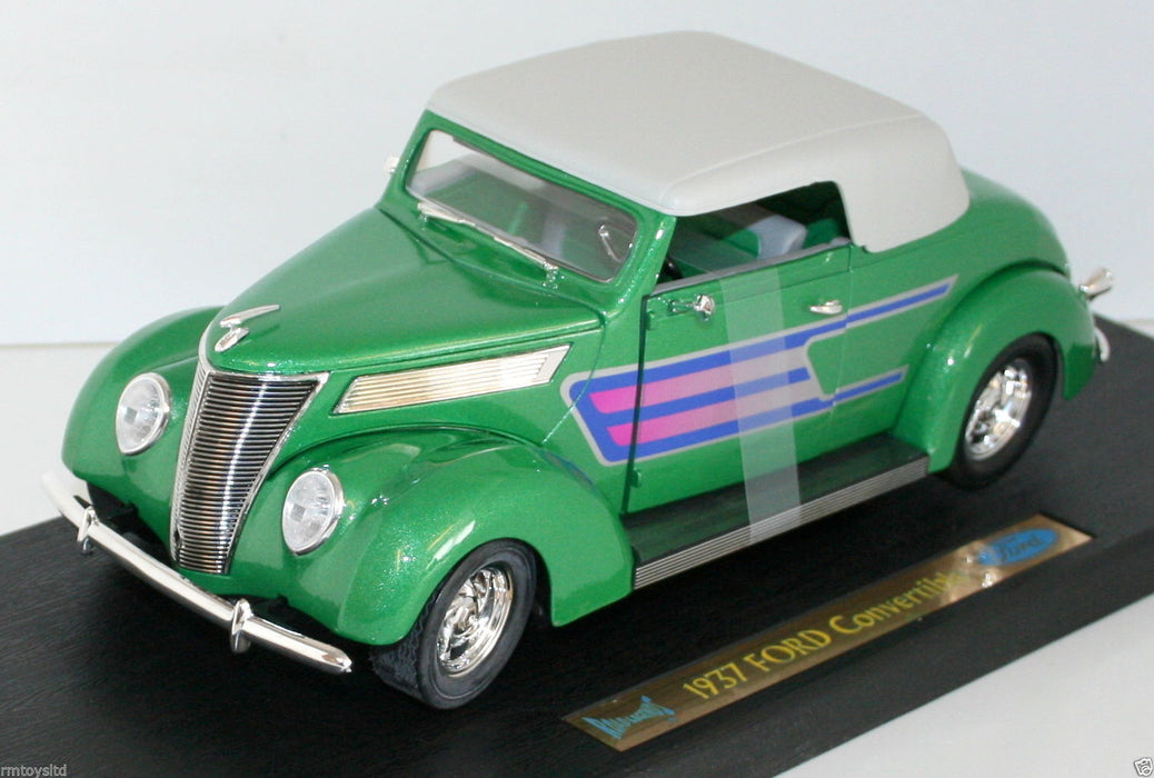 ROAD SIGNATURE 1/18 92239 1937 FORD CONVERTIBLE GREEN