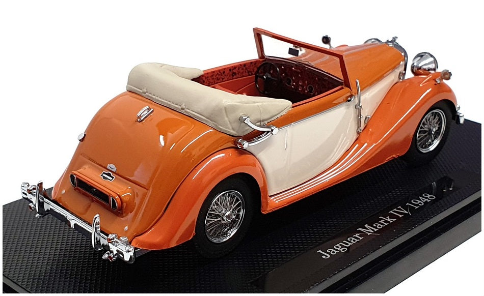 Dongguan 1/43 Scale Diecast 463.13.04 - 1948 Jaguar MkIV DHC - Lt Brown/White