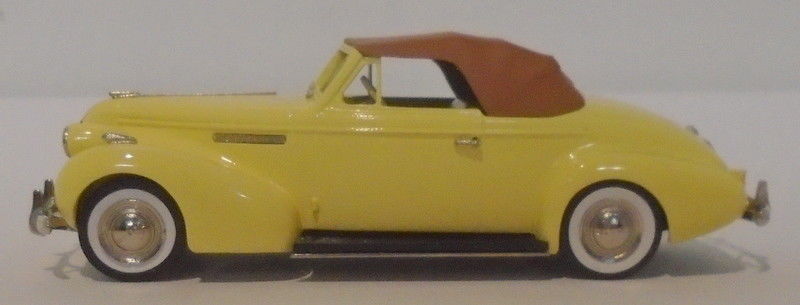 Brooklin Models 1/43 Scale BC011 - 1939 Buick Century Convertable Sequdia Cream