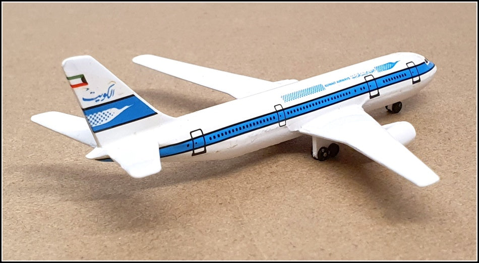 Schabak 1/600 Scale 903/119 - Airbus A300 Aircraft Kuwait Airways - White