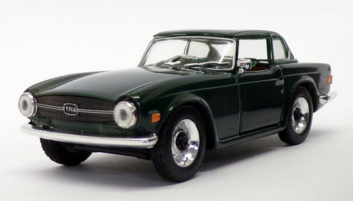 Solido 1/43 Scale Model Car 27 - 1969 Triumph TR6 - Green