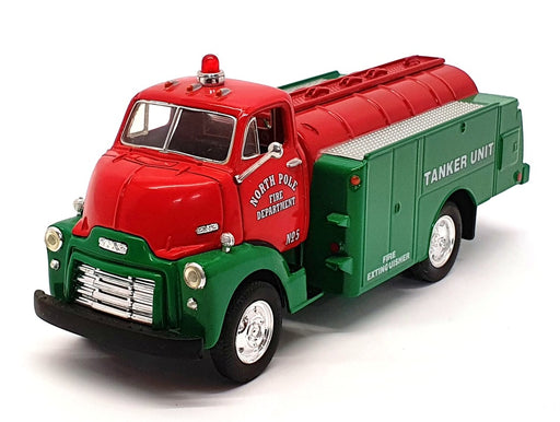 First Gear 1/34 Scale FE206 - 1952 GMC Fuel Tanker North Pole FD