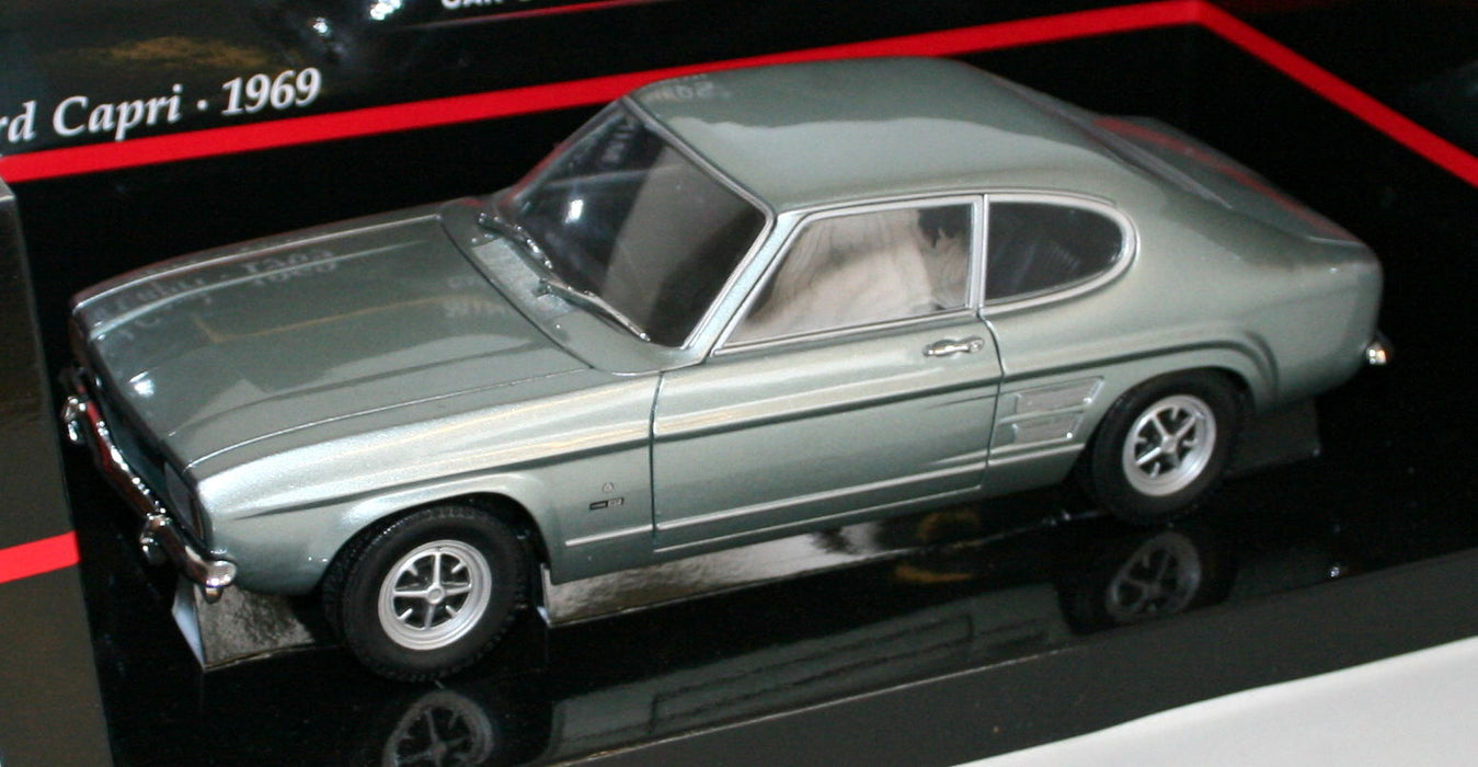 MINICHAMPS 1/18 - 150 089002 FORD CAPRI 1969 - BLUE METALLIC